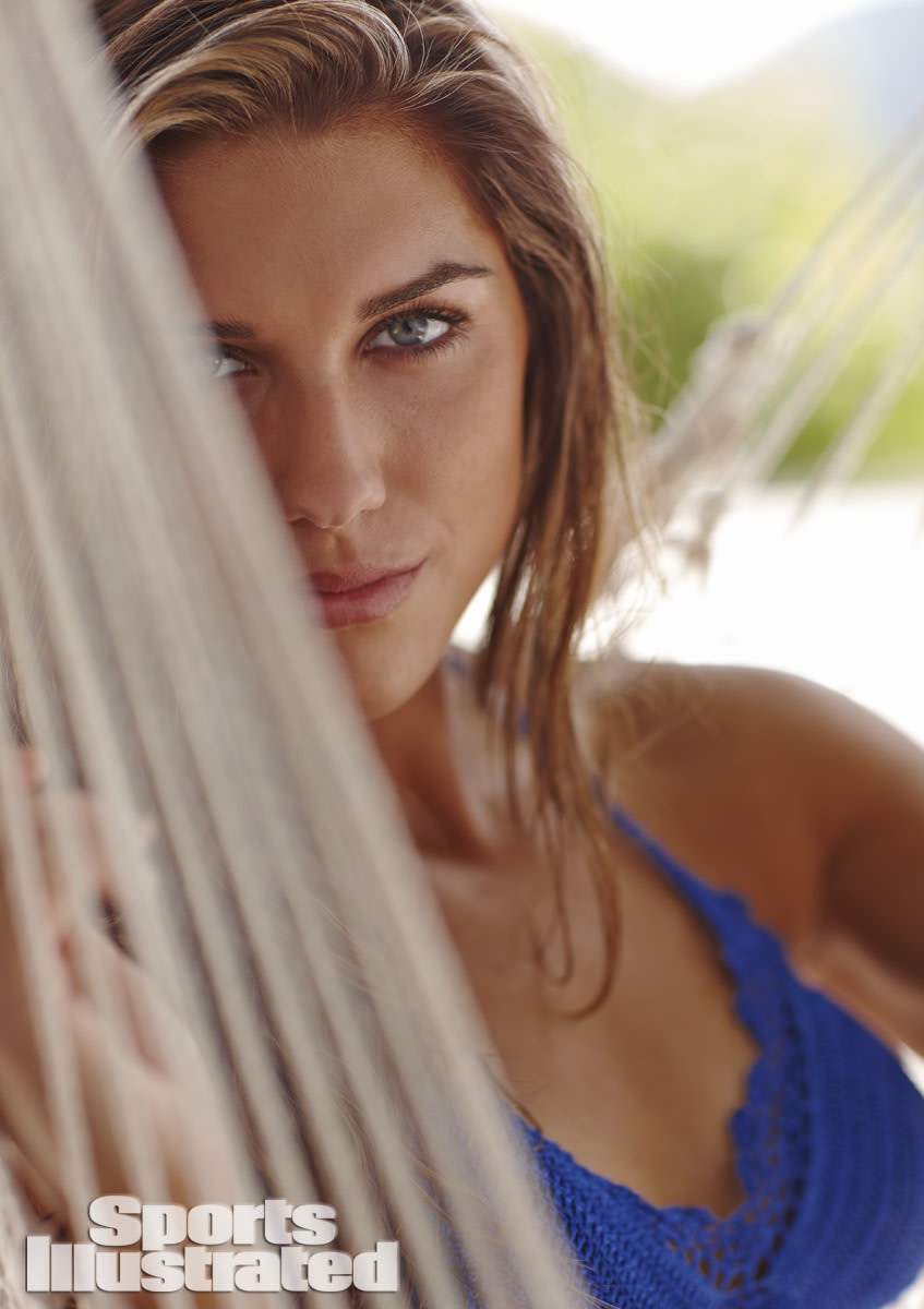 Alex Morgan 2014 Swimsuit 18